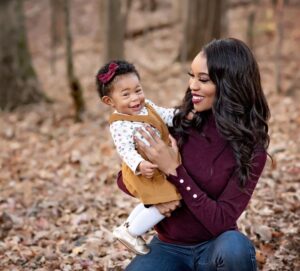Zakiyah Everette Instagram - Beyond thankful 🍁 #thankful #blessed #thanksgiving2020 #blackmomskillingit #blackmomsblog #charlottephotography