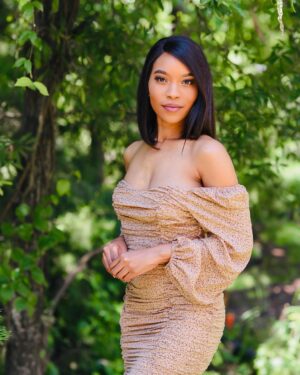 Zakiyah Everette Instagram - 🤎🤎🤎