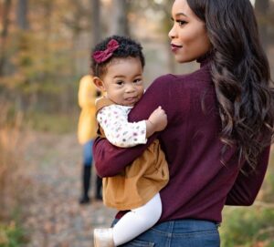 Zakiyah Everette Instagram - Beyond thankful 🍁 #thankful #blessed #thanksgiving2020 #blackmomskillingit #blackmomsblog #charlottephotography