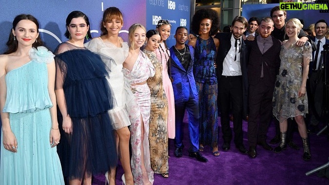 Zendaya Instagram - To everyone in this photo, I’m honored and proud to be standing next to you. Love you kids💙 @euphoria