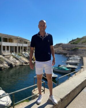 Zinédine Zidane Instagram - Marseille comme on l’aime 😍