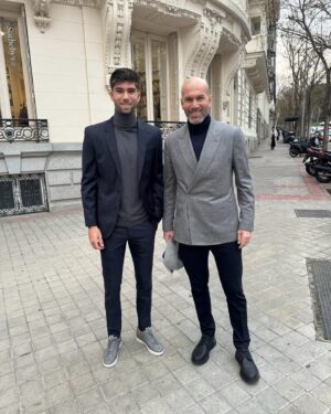 Zinédine Zidane Instagram - Meeting with my Boy !