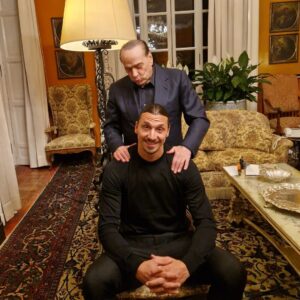 Zlatan Ibrahimović Instagram - La storia non si cancella...ed il futuro e' ancora da scrivere... @silvioberlusconi_official