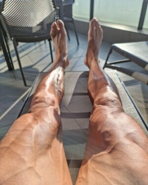 Zlatan Ibrahimović Instagram - Limitless #11weeksafter