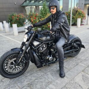 Zlatan Ibrahimović Instagram - Ghost rider