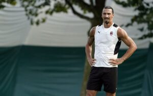 Zlatan Ibrahimović Instagram - Guess who's back @acmilan