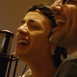 Zoe Gotusso Instagram - muchos prometen pocos hacen el cambio sabemos de varios ya vamos a ir para ahí se hacen amigos y juegan para otro bando esto seguro no va a quedar así ME CANSÉ Nuevo single Ft. @zoegotusso Link en bio! 🎥 @distrito____