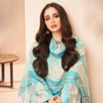 Zoya Afroz Instagram - अब इन लबों से क्या बायाँ करूँ जब ये आँखें सब कह जाती हैं