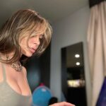 Zulay Henao Instagram - Trying to work on my baby @modernmuze ..BUT… swipe for the culprits. 🖤🍇👩‍👧😩 Everything requires patience, balance, focus, love and desire! Follow our #muze community, let’s level up, create the life of our dreams and support each other while we do it! Tell me about your BIGGEST dream in the comments, I love you! 🖤 Los Angeles, California