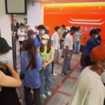 popping ed Instagram - Giving battle vol.7回顧🌟 不知不覺已經來到了第七屆，當初只是一個很簡單的想法。每個人來參與活動的人都是giver，是大家的力量集結我們才可以送冠軍出國比賽；雖然因為疫情目前冠軍沒有送機票。但這個初心一直都在～ 也真的很開心有御廷 @willywu_413 接下這個活動的主辦；還有 @boognation_tw 團隊的大家一起努力，這個活動才能一直延續到現在。 不知道是因為當爸了還是因為疫情比較難和大家聚在一起的關係，現在都特別珍惜這種喜愛同一個文化的人們聚在一起的時光；跨越一切只因為我們所熱愛的事物而相聚的感覺真的很爽。 一樣謝謝每個來活動的giver，今年活動賽制真的很有趣；雖然評審突然要比真的蠻累的🤣 但輸贏真的不是最重要的～能和大家一起同樂才是一切的初心。 最後賽制剛好抽籤到水內，也沒想到一路打到了最後；但一起在台上玩不顧一切的感覺很爽。 最近活動開始慢慢復甦了，覺得很讚！感謝來參加的所有的Guest們～希望明年可以趕快恢復以前辦Being On Our Groove的時光～～ 最後附上全場最辣的辣台妹以及大家一起的時刻留作紀念。 以上，謝謝收看～～～Love🫶🏼💙✨✨✨ . . . Thx @brandt.inc @bendavisjp #Boognation #GivingBattleVol7 #PoppingED #Bendavis #dance #liferecords #thx