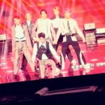 popping ed Instagram - 原子少年演唱會首場安可嘉賓成功！🪐✨ 非常榮幸可以當演唱會的安可嘉賓，可以再跟土星少年們跳一次精舞門就是感動。（雖然這支舞真的好累🤣） 今天整場演唱會覺得少年們真的太帥啦🔥🔥 每個表演都好精彩。明後天還有兩場！少年們加油！！！🙌🏽💙💙 @atomboyz.official #原子中年下班 #首演舞台到首場演唱會 #除了感動也是滿滿的感謝 #謝謝原子少年 #原子少年演唱會 #舞力導師 #田一德