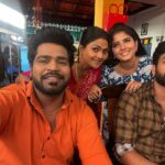 sathya sai krishnan Instagram - pandian kudumbam❤️🤞🏻 #happy #pic #picoftheday #enjoy #life #pandianstores #ps2 #vijaytv