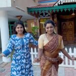 sathya sai krishnan Instagram - A mandatory reel on trending song! Ft my youngest sister “Arasi” #haasini #sister #goals #trending #song #reels #instagram #posts #pandianstores #vijaytelevision #video #reel #songs #on #trendingreels