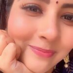 sathya sai krishnan Instagram - Arasi👸 #vijaytelevision #pandiyanstores #selflove #reels #insta #blue #eyes