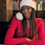 AJ Odudu Instagram - Seasons greetings!🎄🎉🎁 Loving being at home with my family, friends and Benji the dog 🐶🥰 Settee in My Pjs!