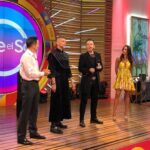 Aaron Crow Instagram - Not your average breakfast TV show. #theillusionistsmx #theillusionists #itsaaroncrow #finalweek #comeseeus