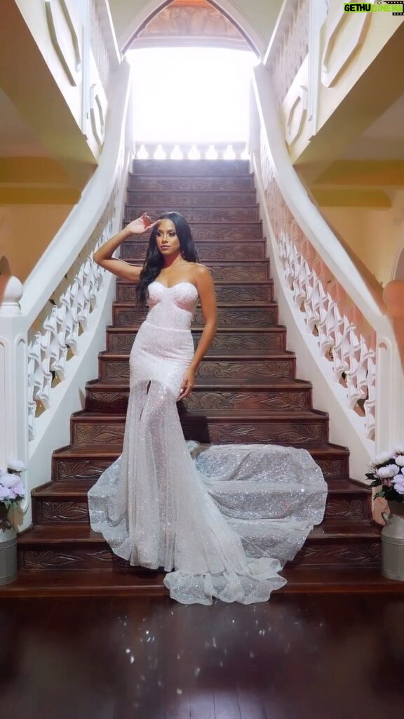 Aché Abrahams Instagram - Lost in time 🎥🎞️ Video by @shannonbrittophotographytt 📸 Glam by @theepitomeofbeautybycarlton @sachacosmeticsofficial Gown by @kootiscouture @missworldtrinidadandtobago #missworld #beautywithapurpose #roadtomissworld #InvisibleScarsProject #missworldtrinidadandtobago Trinidad and Tobago