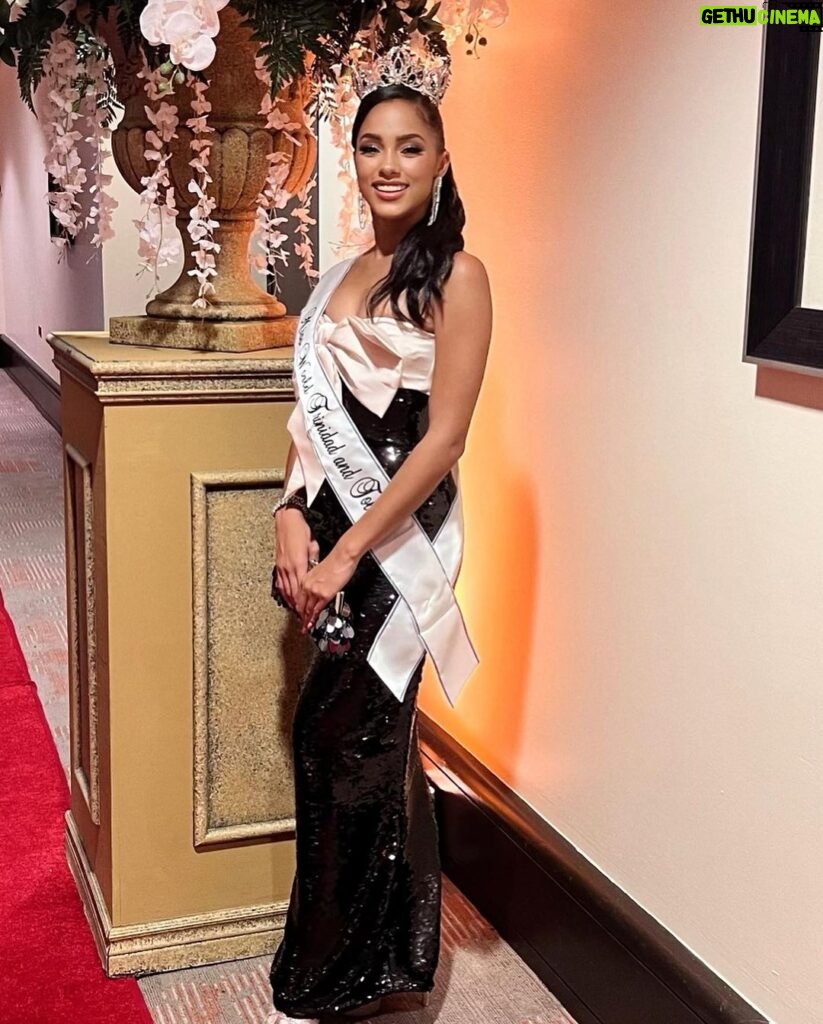 Aché Abrahams Instagram - It’s not how much we give, But how much love we put into giving. Mother Teresa. Our reigning Miss World Trinidad and Tobago Ache Abrahams supporting yesterday’s charity Gala Casablanca hosted by The Project You Foundation in collaboration with @bmacfarlaneproduction. A huge thank you to @sachacosmeticsofficial for hosting us 🙏❤️ Photo @raj.vphotography MWTT @acheabrahams #missworldtrinidadandtobago #missworld #beautywithapurpose #roadtomissworld #charity #charitygaladinner Hilton Trinidad and Conference Centre