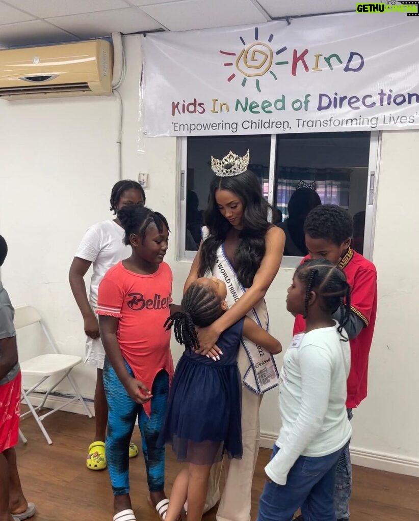 Aché Abrahams Instagram - Some more highlights from my mental health session with these incredible and sweet children from @kind_tt “catch up” summer camp 🥹❤️. So happy I get to do what I love which is to make people smile, especially the young ones. Creating safe spaces to discuss mental health is a passion of mine so thanks so much to @kind_tt for allowing me to be your youth mental health ambassador and to continue pushing my beauty with a purpose project @invisiblescarsproject_mwtt to all children who just want to feel safe and loved. Let’s continue to empower and transform as many lives as we can and please remember to be kind! 💚 #missworld #beautywithapurpose #roadtomissworld #InvisibleScarsProject #missworldtrinidadandtobago Trinidad and Tobago