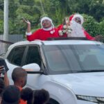 Aché Abrahams Instagram - It was such a pleasure to be involved in the La Seiva Christmas treat for the children in my home community. It is always the best feeling to see the young ones so excited and happy, especially around this festive time☺️. All children deserve to have a happy Christmas no matter their circumstances and that’s why I’m so grateful to have been part of this beautiful annual iniative. This Christmas treat was even more special as we were able to use our newly reopened homework Centre!🥰 Thank you so much to my lovely friends at @atouch_of_joy for donating gifts and hampers towards this incredible initiative and being the best partners in the 🌎! A special thank you to the la Seiva village council, BSF, my home community, my lovely family and everyone involved🥰. Wishing you all a happy Christmas! 🎄