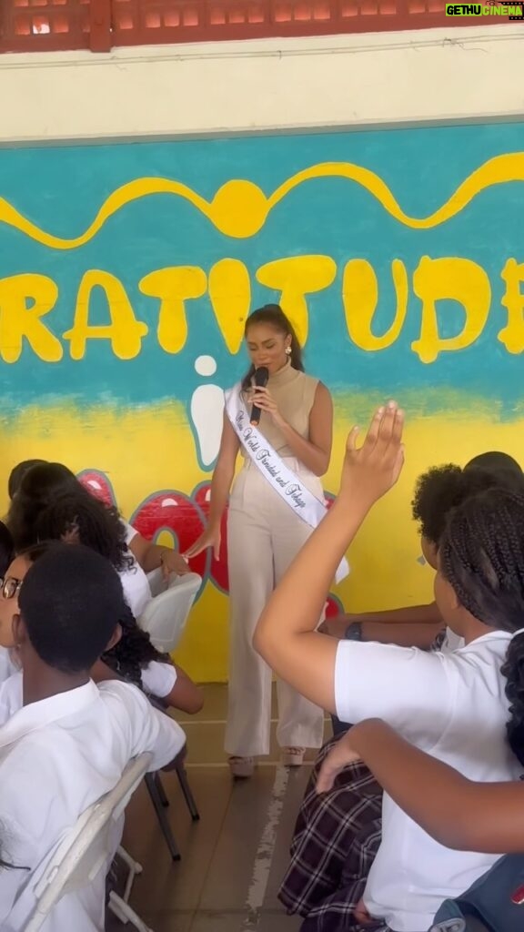 Aché Abrahams Instagram - For it is in giving that we receive much more in return. The highlight of my experience as Miss World T&T was getting the opportunity to connect with the youth of my country. I have no doubt that our future leaders will make us proud but it’s our responsibility to guide them to the brightest possible outcome. I’m happy to know that my work as a youth mental health advocate will be continuing with all the incredible NGOs and charities I work with☺️💚 #mw #missworld #missworld71 #71mw #india #beautywithapurpose #bwap #incredibleindia For all the latest news follow @missworld official instagram
