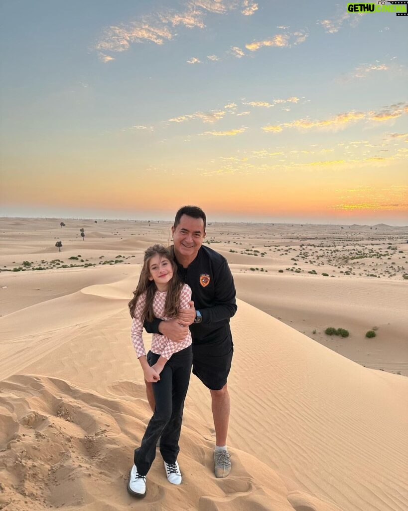 Acun Ilıcalı Instagram - Desert Rose ❤️ Abu Dhabi, U.A.E.
