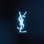 Adam Levine Instagram - Y Live Yves Saint Laurent @yslbeauty #YSLbeauty #thatsY