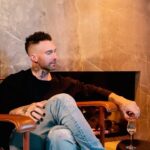 Adam Levine Instagram - Discover the newest addition to the @calirosa Tequila family, our 36-month red wine barrel aged Extra Ańejo Tequila. Order now on @reservebarspirits using the SHIPCALIROSA code for FREE shipping. Also available at select locations in California NOW.