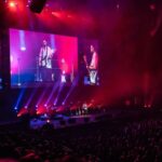 Adam Sandler Instagram - Kansas City! Really sensational being with you! Very nice of Sarah and Bobcat to entertain you too!! We had a ball! No matter what happens with the Super Bowl today I love you! Thanks for all!!! @tmobilecenter