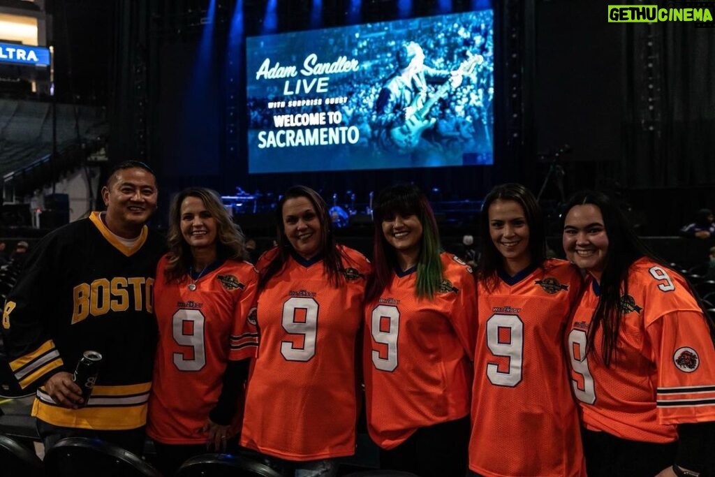 Adam Sandler Instagram - Goodness, Sacramento. You were loud. You were fun. And I’m happy to call you my family now. Love you. @golden1center