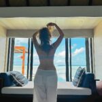 Aditi Bhatia Instagram - vacay cam 🏝️🧜🏻‍♀️🧉🌊☀️✨