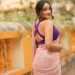 Aditi Dravid Instagram - 🩷🩷🩷 . . Makeup by Rushi dada🌸 Saree @patelsarees_pvtltd Styled and managed by @tejasvi_khot Hair/drape @makeupartist_chaitali Beautiful blouse by @diaries_of_ananda Shot by @rohit_kadam_photography For म.टा सन्मान २०२३ 🏆 . . #aditidravid #matasanman #mumbaitimes #eventlife #actor #actorslife #lovemywork