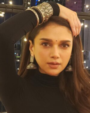 Aditi Rao Hydari Thumbnail - 334.6K Likes - Top Liked Instagram Posts and Photos