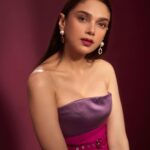 Aditi Rao Hydari Instagram - Styled by : @sanamratansi Assisted by : @ankitha_chauhan @sr_styleco Outfit : @joannaandraosofficial @vandafashionagency Earrings - @bblingg_meghana @ascend.rohank Rings - @misho_designs Shoes- @louboutinworld 📸 - @kaasastudio