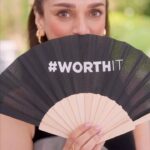 Aditi Rao Hydari Instagram - Cannes I have some more please ✨ My day out at the L’Oreal villa A make up master class A theatre with popcorn A breathtaking view And the ever smiling @lorealparis family… ❤️ #walkyourworth #cannes2023 @festivaldecannes @atelierpattyang @un_polished_art @shopanatina @sanamratansi @rhiakapoor @miteshrajani 🎥 @fetch_india @santu.misra @shakeelbinafzal @pankhurifetch