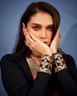 Aditi Rao Hydari Thumbnail - 353.1K Likes - Top Liked Instagram Posts and Photos