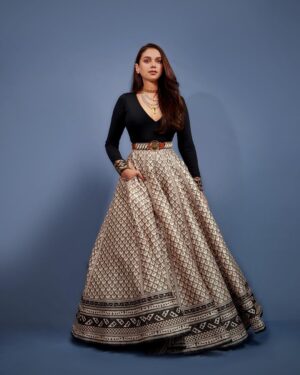 Aditi Rao Hydari Thumbnail - 353.1K Likes - Top Liked Instagram Posts and Photos