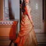 Aditi Rao Hydari Instagram - Molten gold ✨
