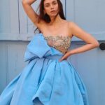 Aditi Rao Hydari Instagram - The colour is called Duck egg blue Happy to be back with my @lorealparis family #WalkYourWorth #cannes2023 @lorealparis @festivaldecannes Outfit- @oscardelarenta Earrings - @tuula.jewellery Shoes- @katmaconie Style - @sanamratansi Assisted by - @rhiakapoor @abhimanyudessai @ankitha_chauhan HMU - @miteshrajani Photographs - @vaishnavpraveen @thehouseofpixels