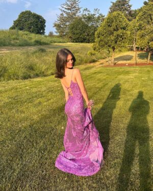 Adriana Camposano Instagram - round two 🕺