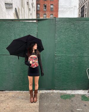 Adriana Camposano Instagram - rainy