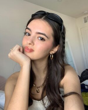Adriana Camposano Instagram - 🆒
