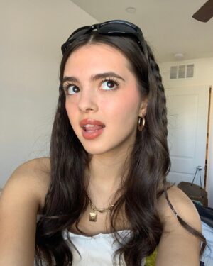 Adriana Camposano Instagram - 🆒