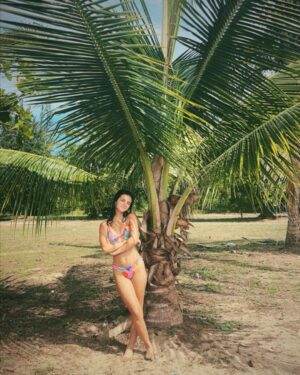Adriana Camposano Instagram - This heat 🔥
-
-
-
code AdrianaZF for 22% off @zaful 🫶