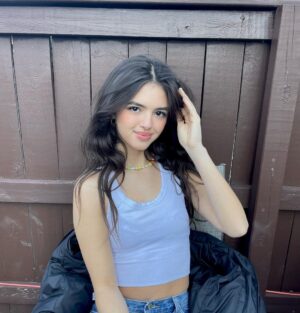 Adriana Camposano Instagram - 💌