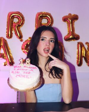 Adriana Camposano Instagram - the party never ends