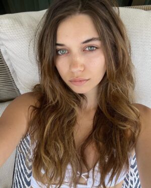 Afra Saraçoğlu Instagram - hai @bayouvillas ❤️‍🔥