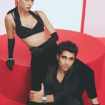 Afra Saraçoğlu Instagram - #bestofhello @hellodergisi @cartier 🤍 Röportaj: @meldanar13 Fotoğraf: @korayparlak Moda Direktörü: @asilasli Saç: @mustafa_akguul @tagbeautyofficial Makyaj: @alirizaozdemir Fotoğraf asistanı: @_okanaltin Styling asistanı: @damlareisoglu @cidgemaydin Saç asistanı: Mehmet İyi @tagbeautyofficial Makyaj asistanı: @yiğitizgii Afra Saraçoğlu iletişim: @ph7entertainment @burcubulutcan