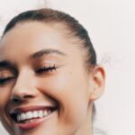Afra Saraçoğlu Instagram - @vogueturkiye 💜 Sürpriz sonlu 🤗