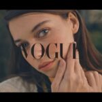 Afra Saraçoğlu Instagram - @vogueturkiye @koton Genel Yayın Yönetmeni: @debora_zakuto Video: @foranorman Moda Editörü: @tugcebahcivangil Proje Yönetmeni: @melissakcan Saç: @feritbelli_official Makyaj: @batuhansaraa Manikür: Seda Gündüz Video Asistanı: @osmanlatf Moda Asistanı: @zeynepkarasar Proje Asistanı: @bihterneymen